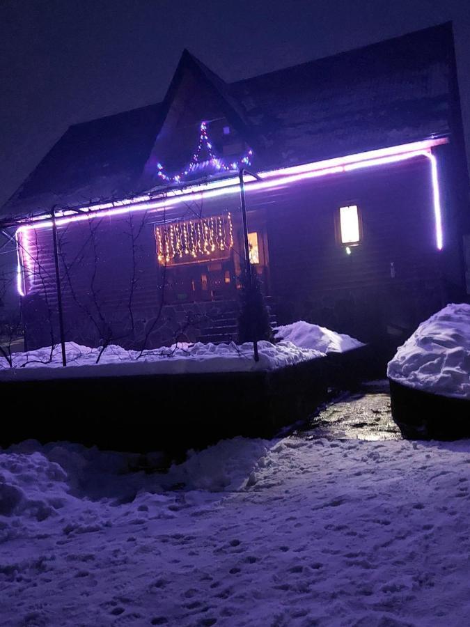 Садиба Під Чертежиком Kolochava Buitenkant foto